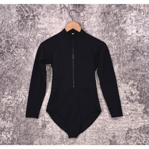 Lululemon Deep End Paddlesuit 6 / Small Womens Black Eyelet Long Sleeve Swim